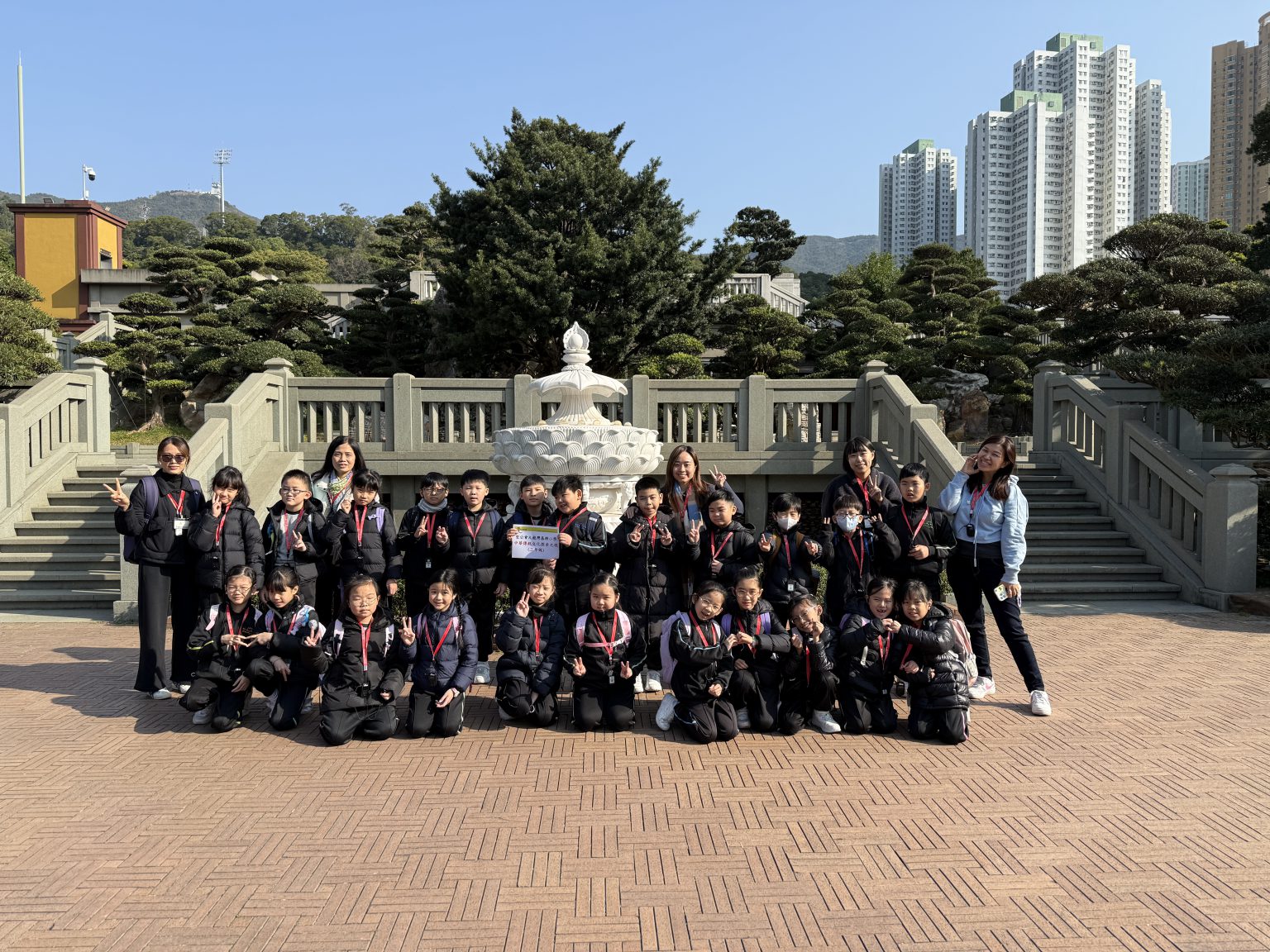 3年級南蓮園池及志蓮義工2