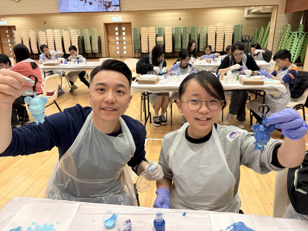 舒心流體畫親子工作坊3